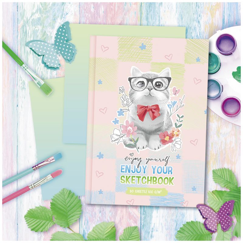 Скетчбук  80л. А5 BG "Котик с бантиком" 7БЦ  матовая ламинация, белый блок с градиентом, 100 г/м2
